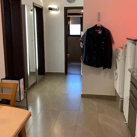 Lovely Center Apartment Tirana