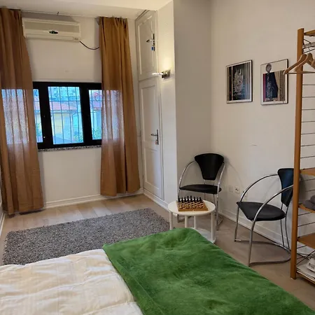 Apartment Lovely Center Tirana