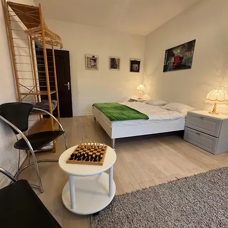 Lovely Center Apartment *